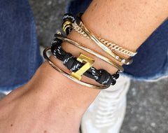 Knotty Varsity Number Custom Bracelet - Onyx Single Digit